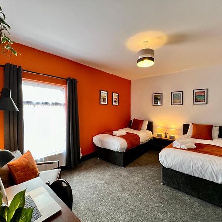 Oxford House - Great For Contractors Or Family Holidays كْليثوربس المظهر الخارجي الصورة