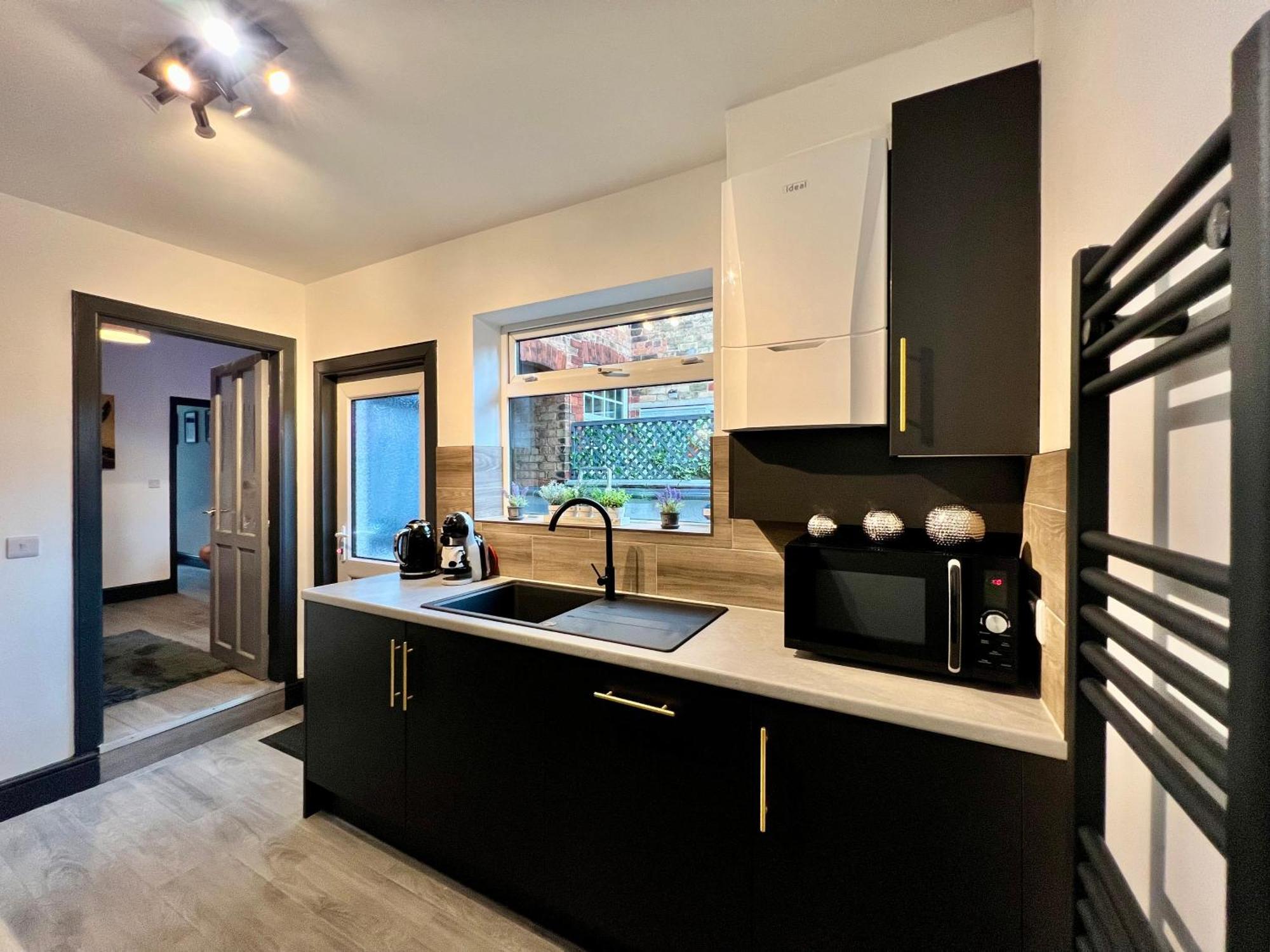 Oxford House - Great For Contractors Or Family Holidays كْليثوربس المظهر الخارجي الصورة
