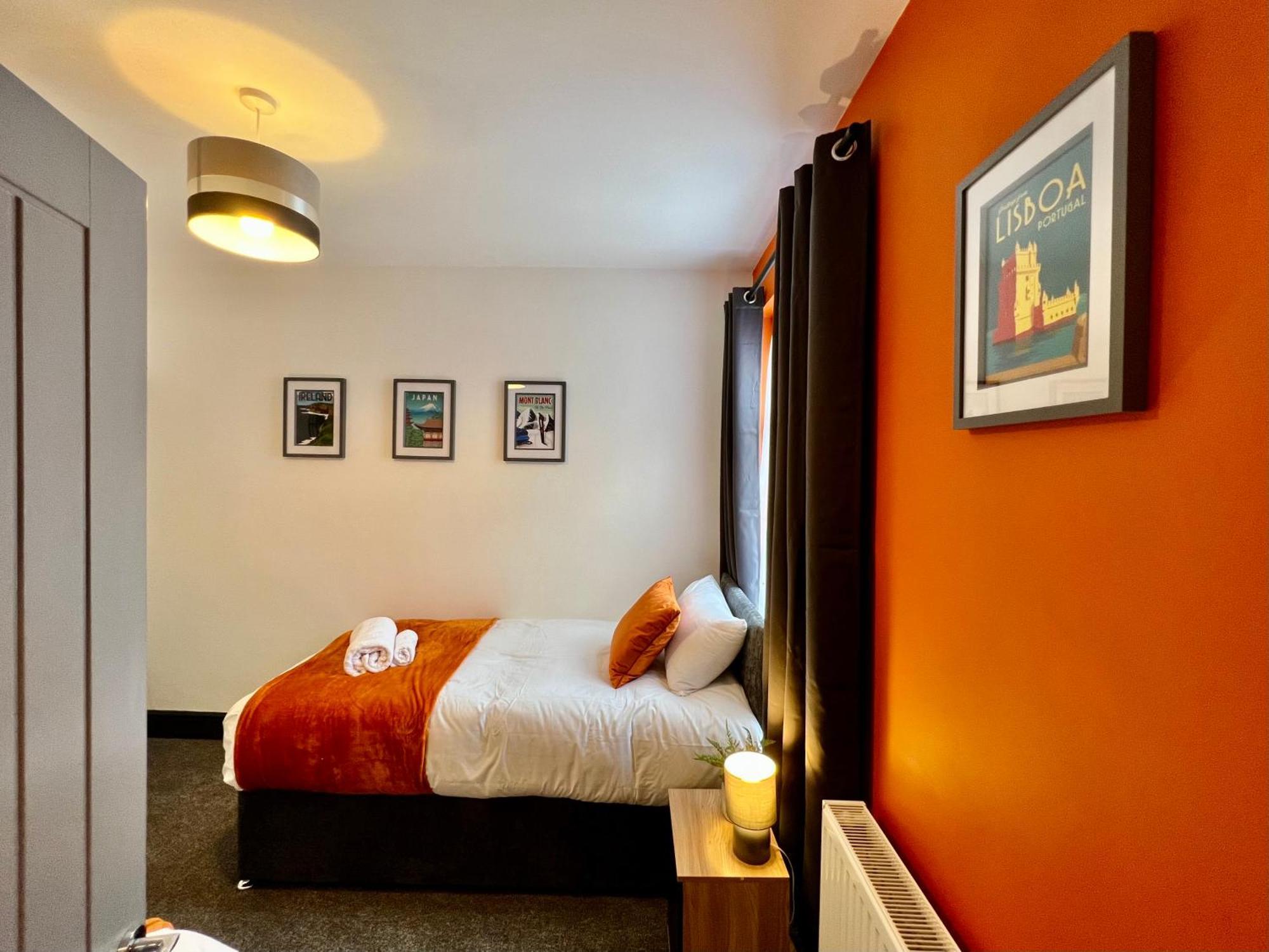 Oxford House - Great For Contractors Or Family Holidays كْليثوربس المظهر الخارجي الصورة