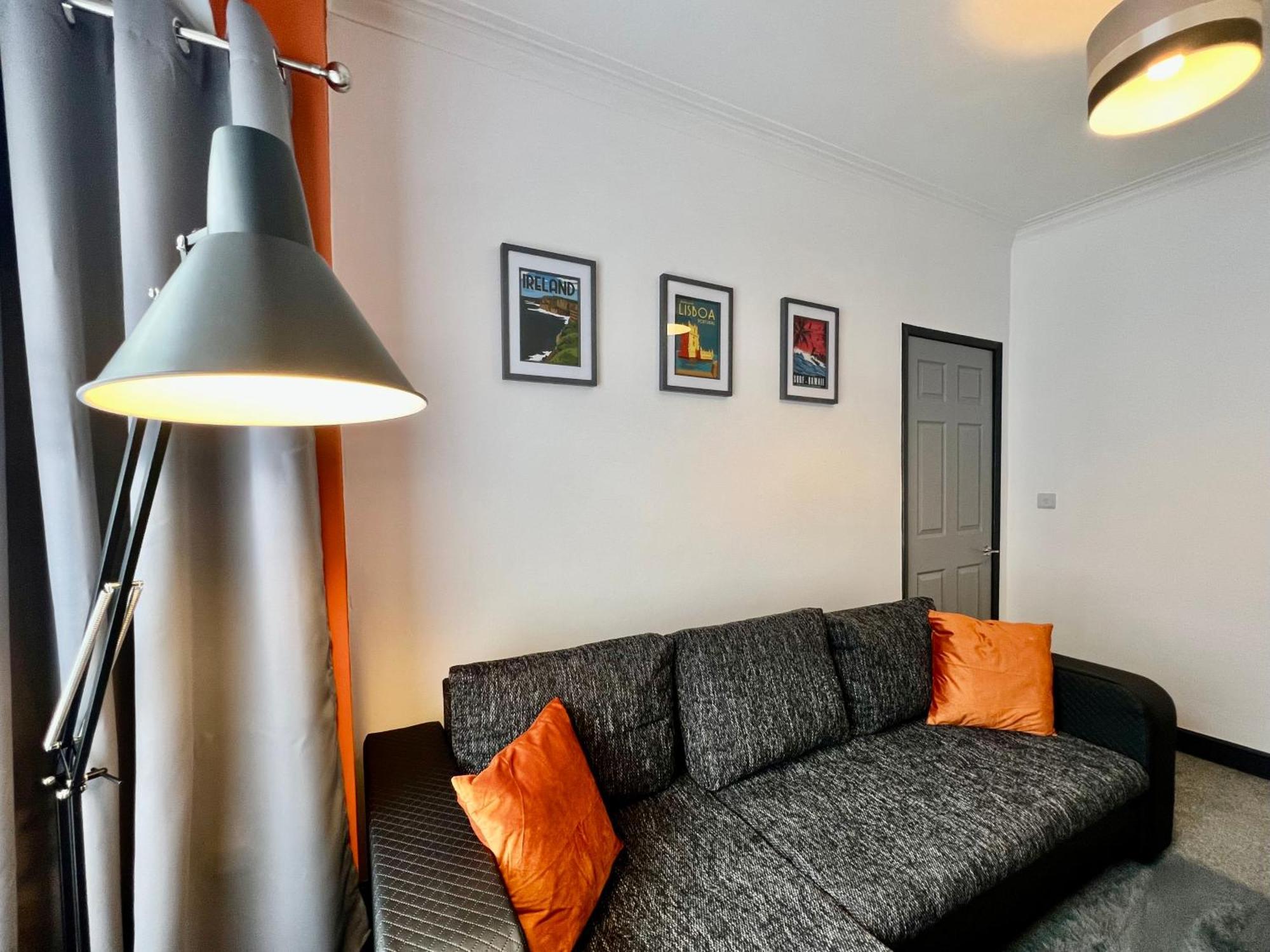 Oxford House - Great For Contractors Or Family Holidays كْليثوربس المظهر الخارجي الصورة